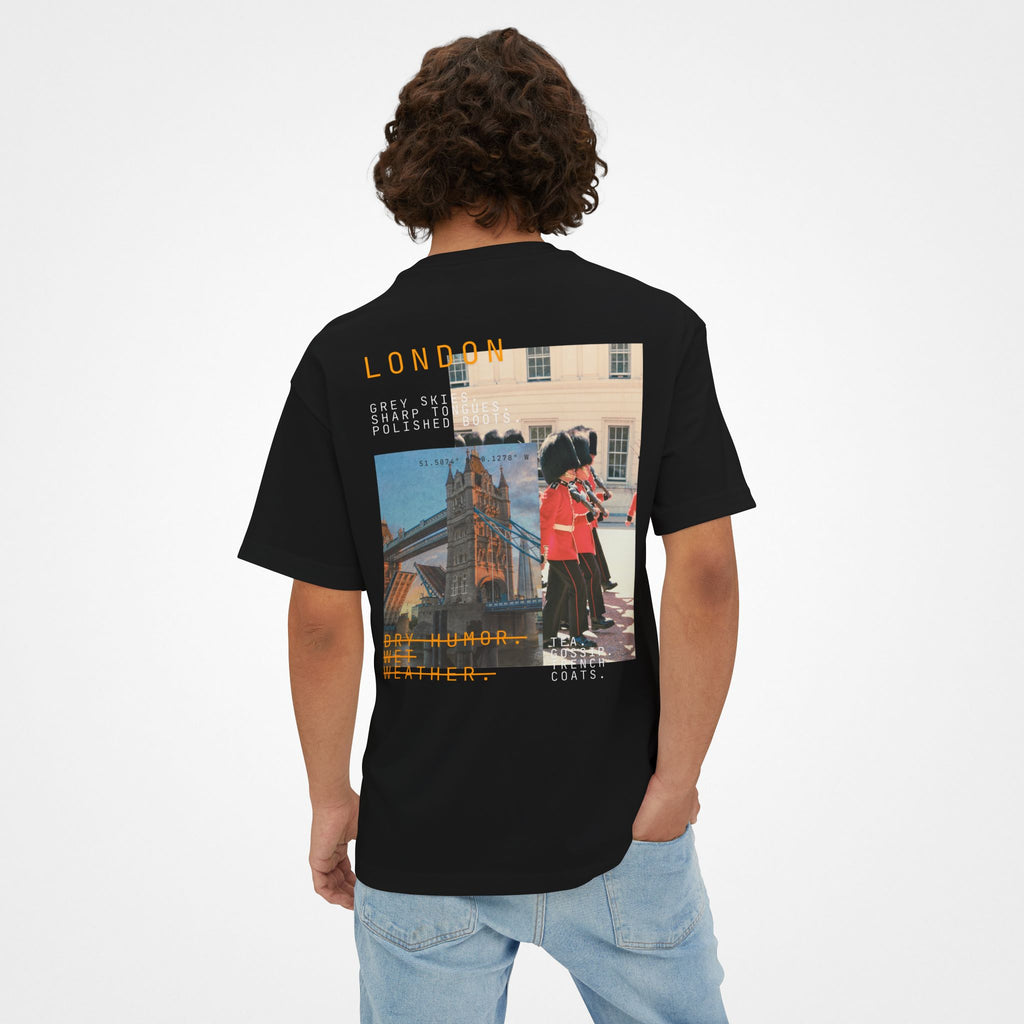 Dry Humor. Wet Weather. – London Oversized Boxy T-Shirt Moodwear